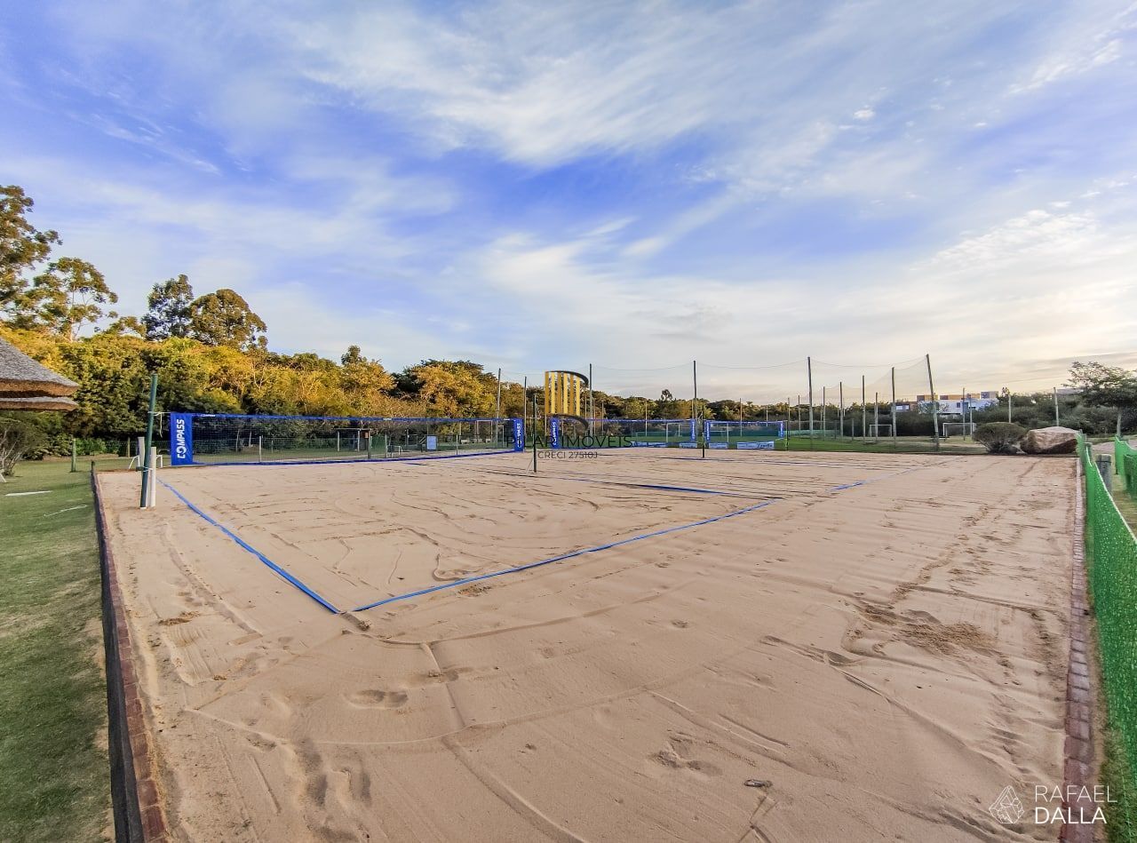 Lote com 512,22m² - pouco aclive - frente Norte