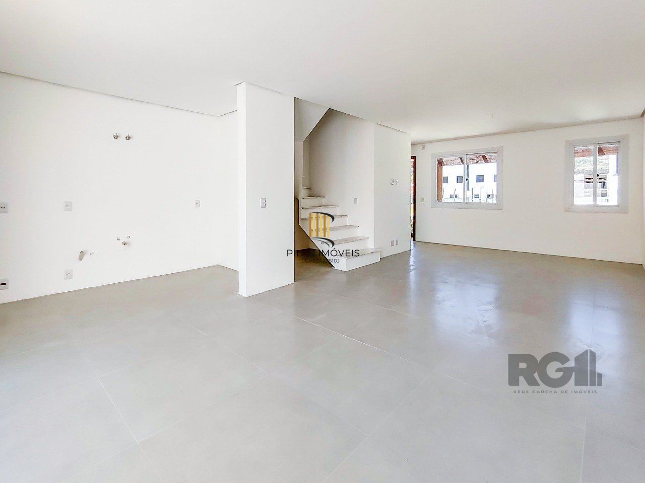 Casa Condominio 3 Dormitório(s) Bairro Campo Novo