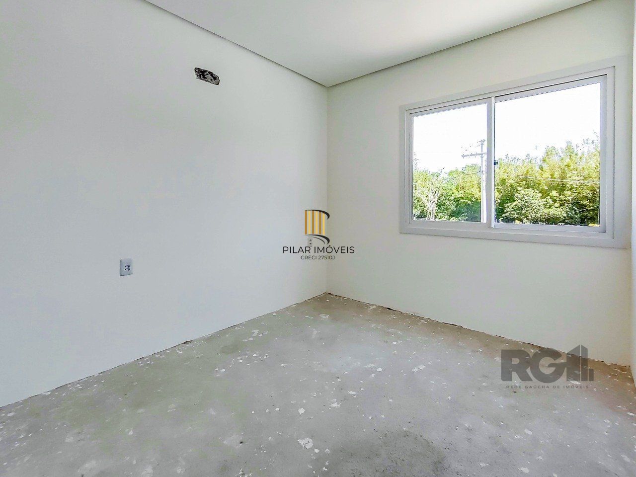 Casa Condominio 3 Dormitório(s) Bairro Campo Novo