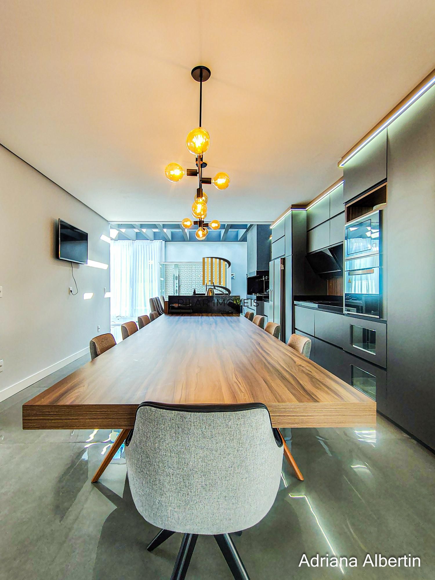 Casa Condominio para Venda - 297.5m², 4 dormitórios, sendo 4 suites, 4 vagas - Alphaville