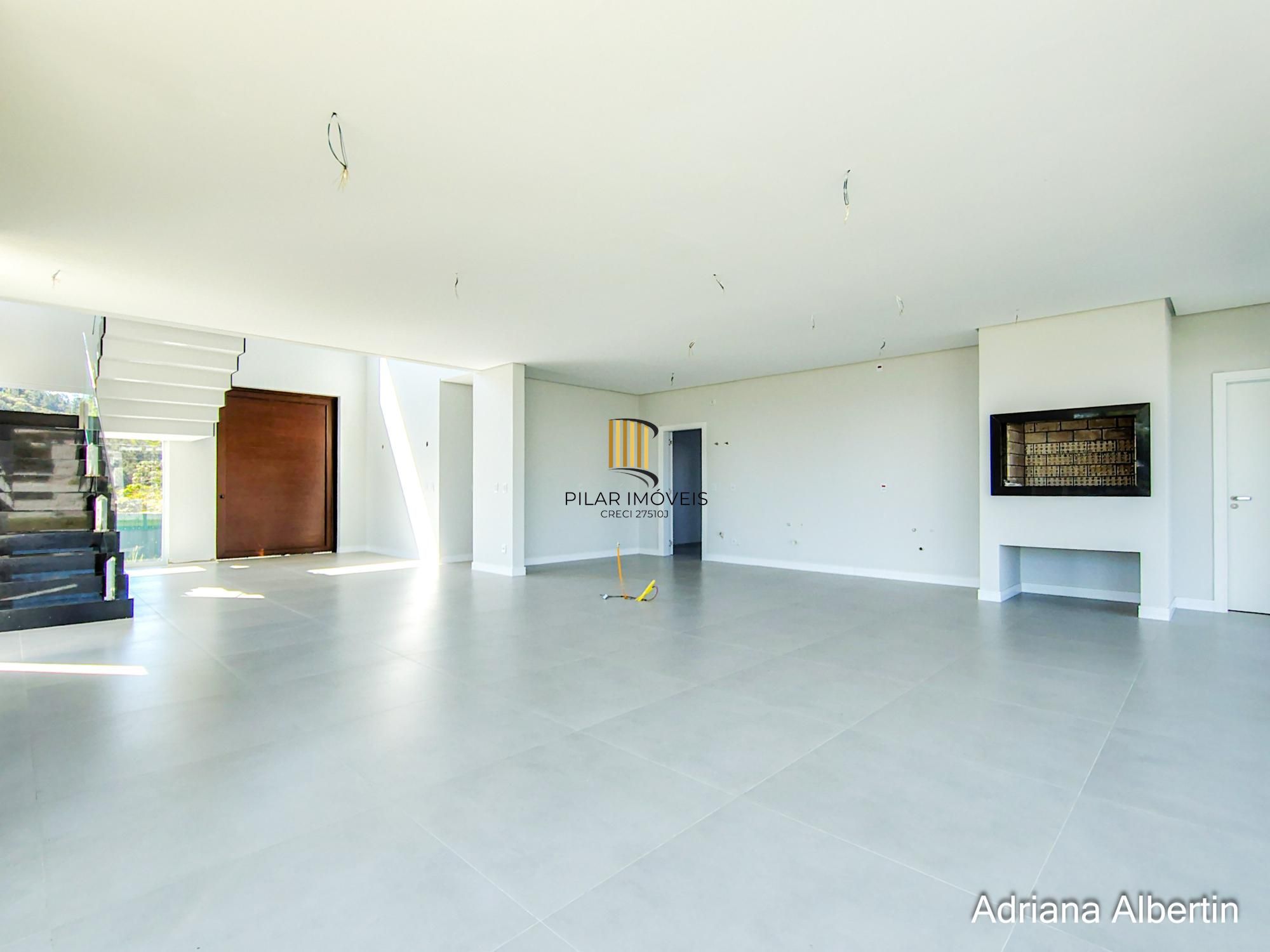 Casa Condominio 4 Dormitório(s) Bairro Alphaville