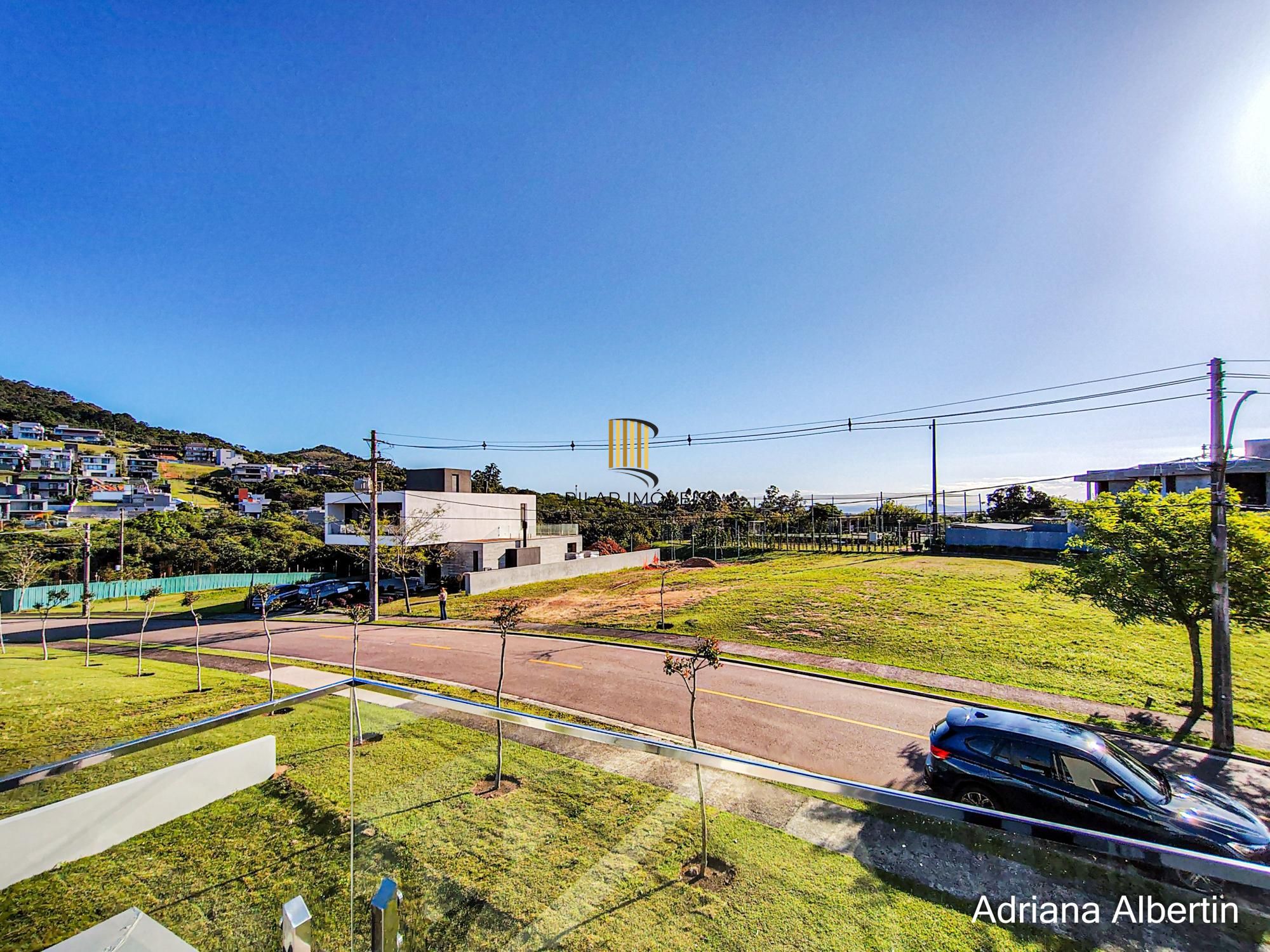 Casa Condominio 4 Dormitório(s) Bairro Alphaville