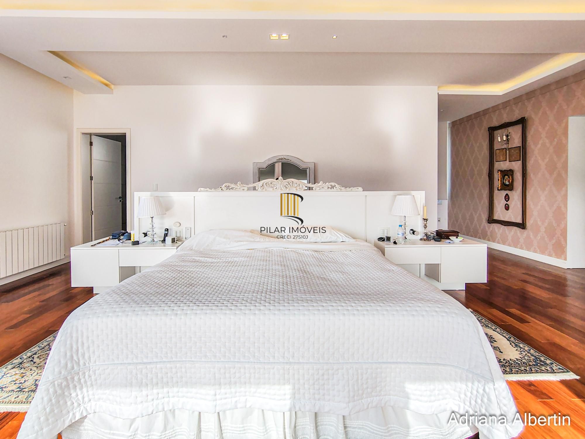 Casa com 660m² no Alphaville Porto Alegre para quem quer espaço, vista e personalidade — sem cair no padrão genérico