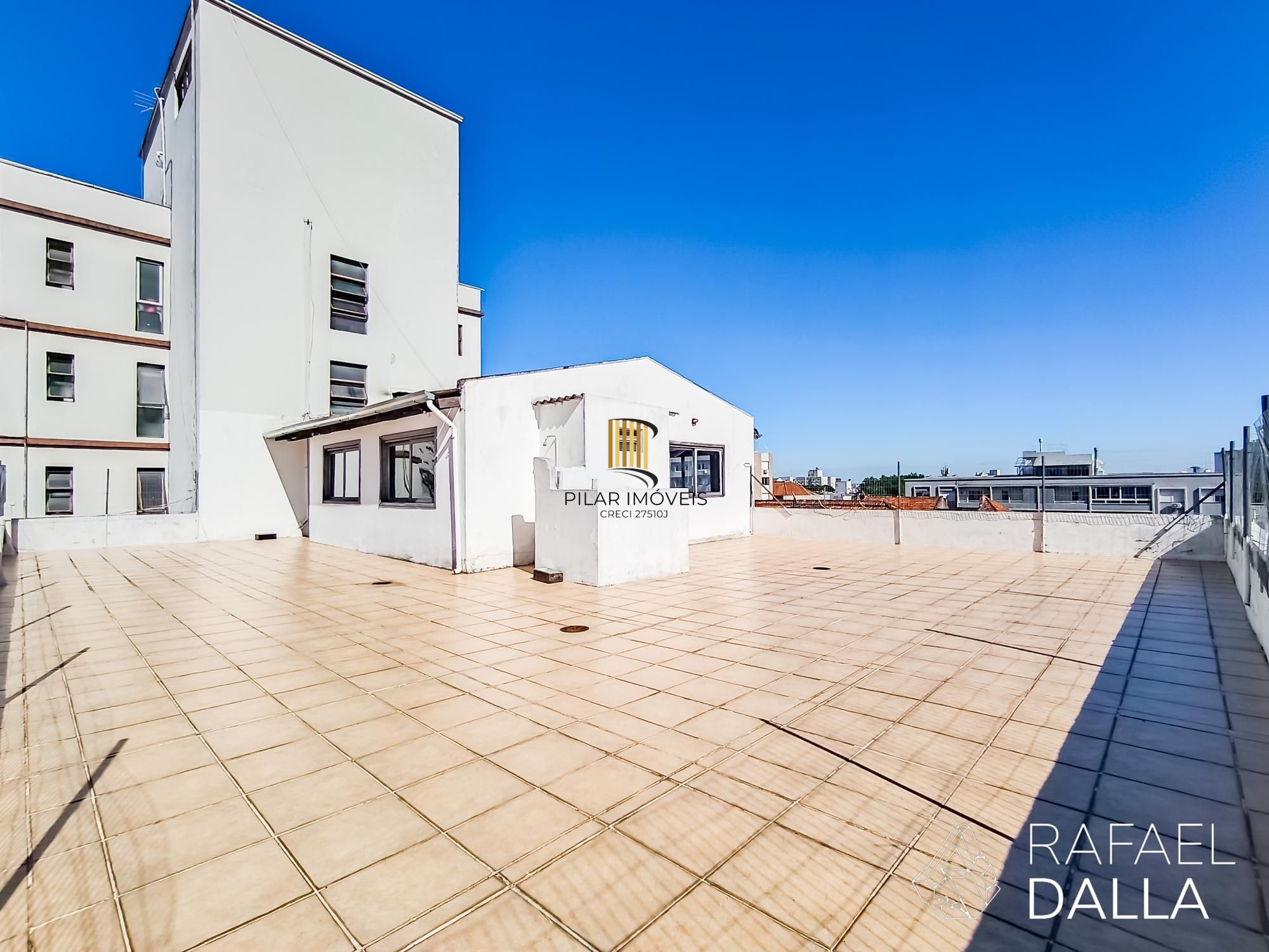 Apartamento de 3 dormitórios com suíte, vaga e portaria 24h na Protásio Alves