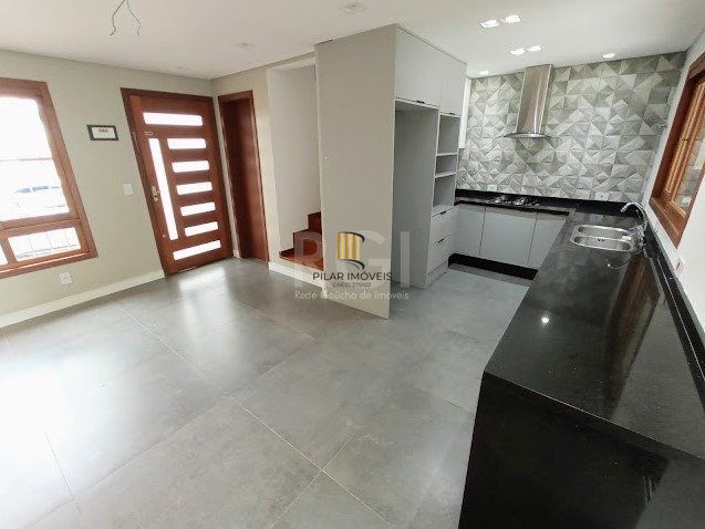 Casa de Condomínio 4 dormitórios no bairro Belém Velho