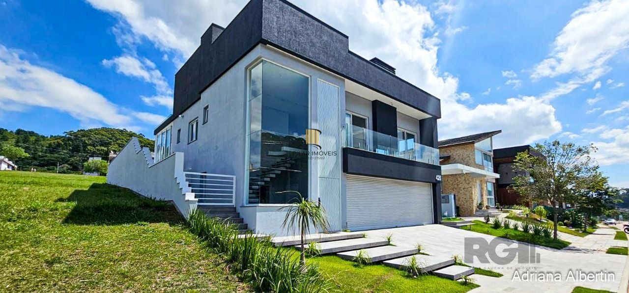 Casa Condominio para Venda - 297.5m², 4 dormitórios, sendo 4 suites, 4 vagas - Alphaville