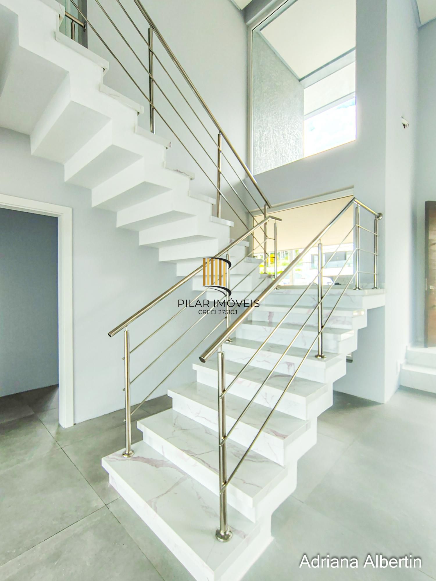 Casa Condominio 3 Dormitório(s) Bairro Alphaville