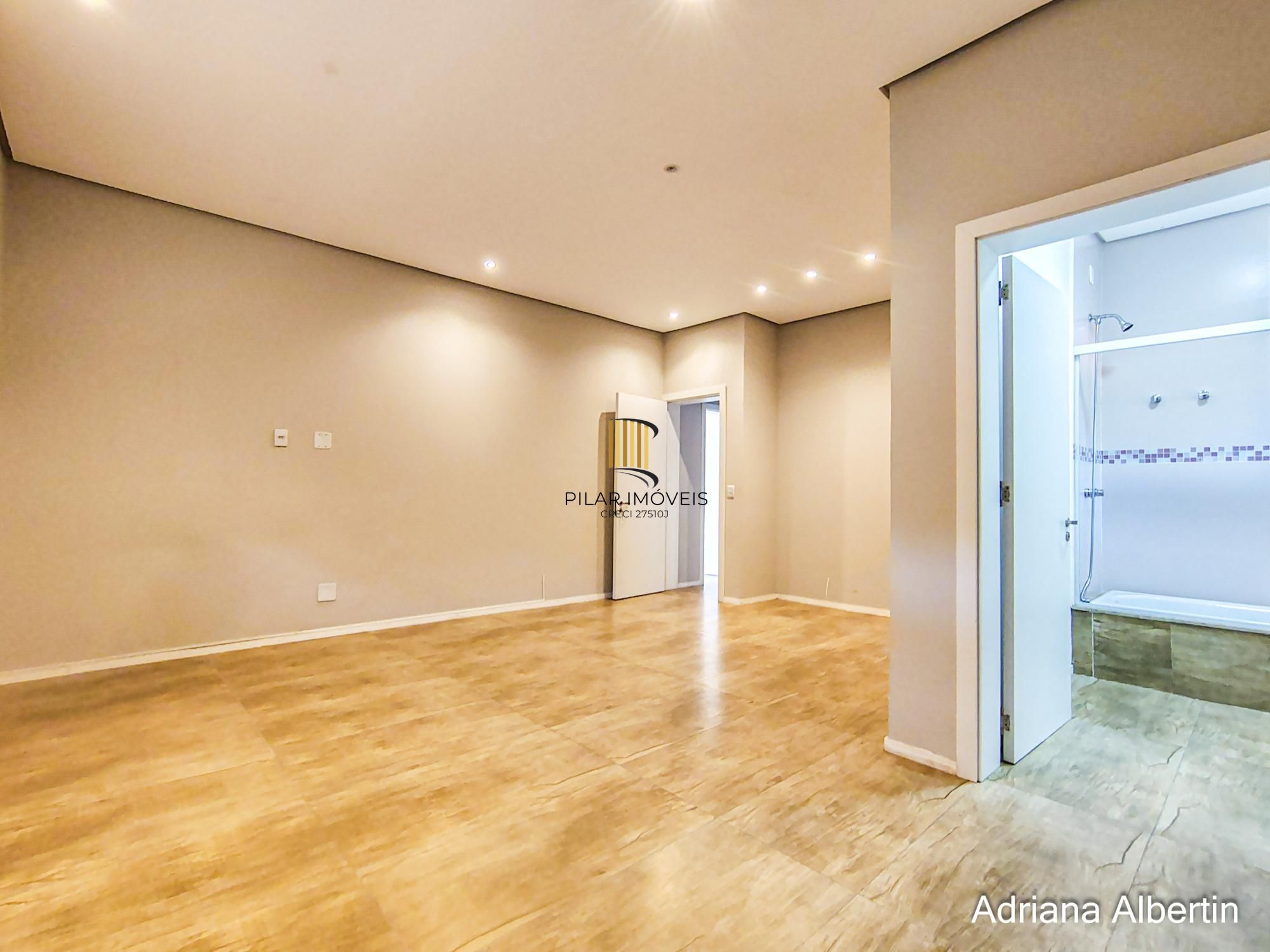 Casa de Condomínio 3 dormitórios no bairro Alphaville