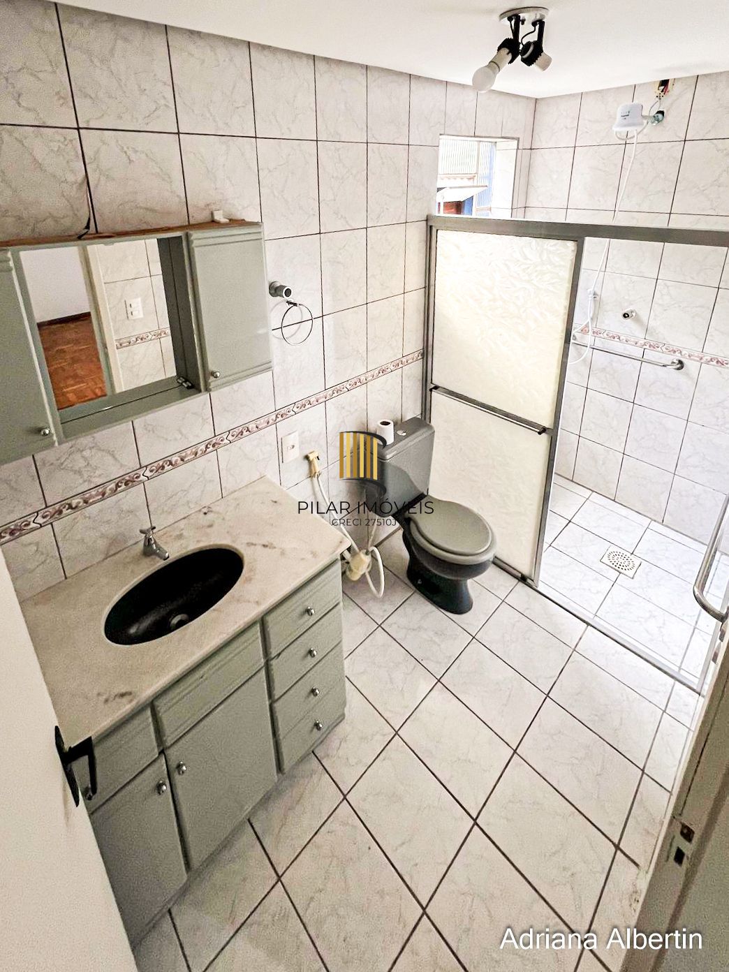 Casa para Venda - 180m², 3 dormitórios, sendo 1 suites, 2 vagas - Ipanema