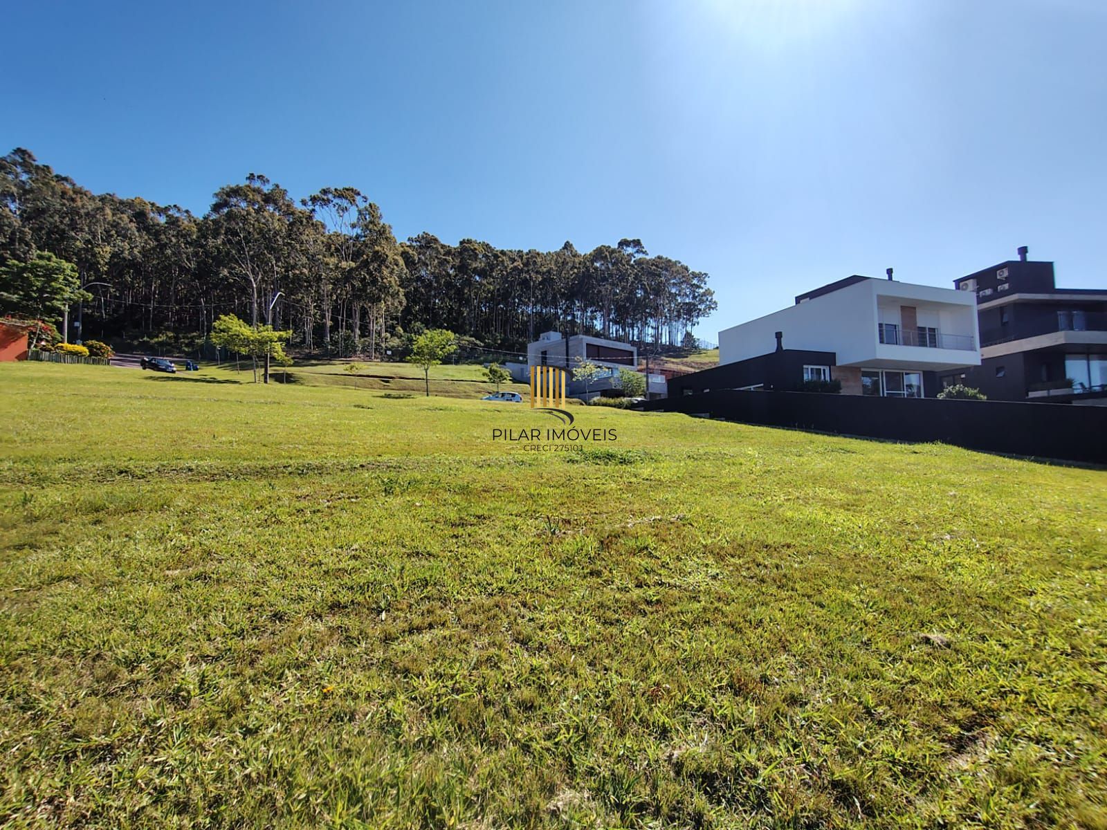 Explore o seu sonho de viver em grande estilo em Alphaville Porto Alegre!