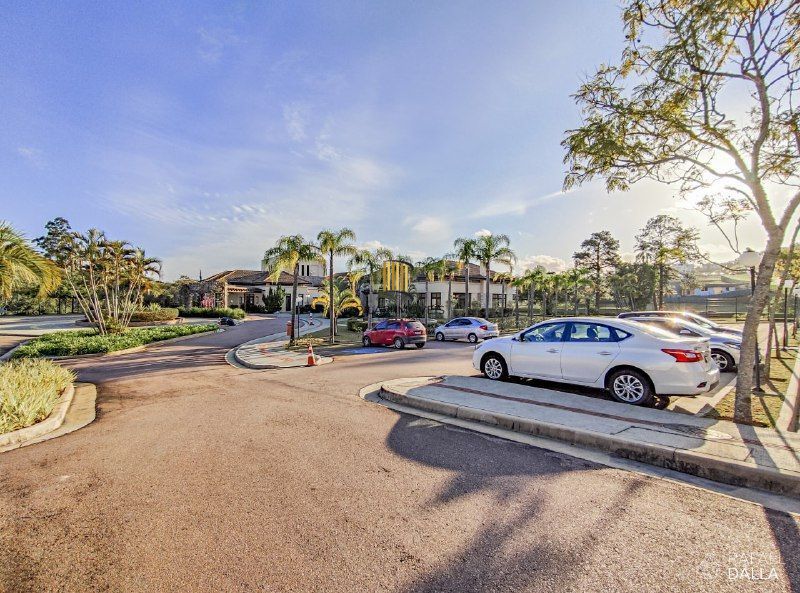 Lote com 512,22m² - pouco aclive - frente Norte