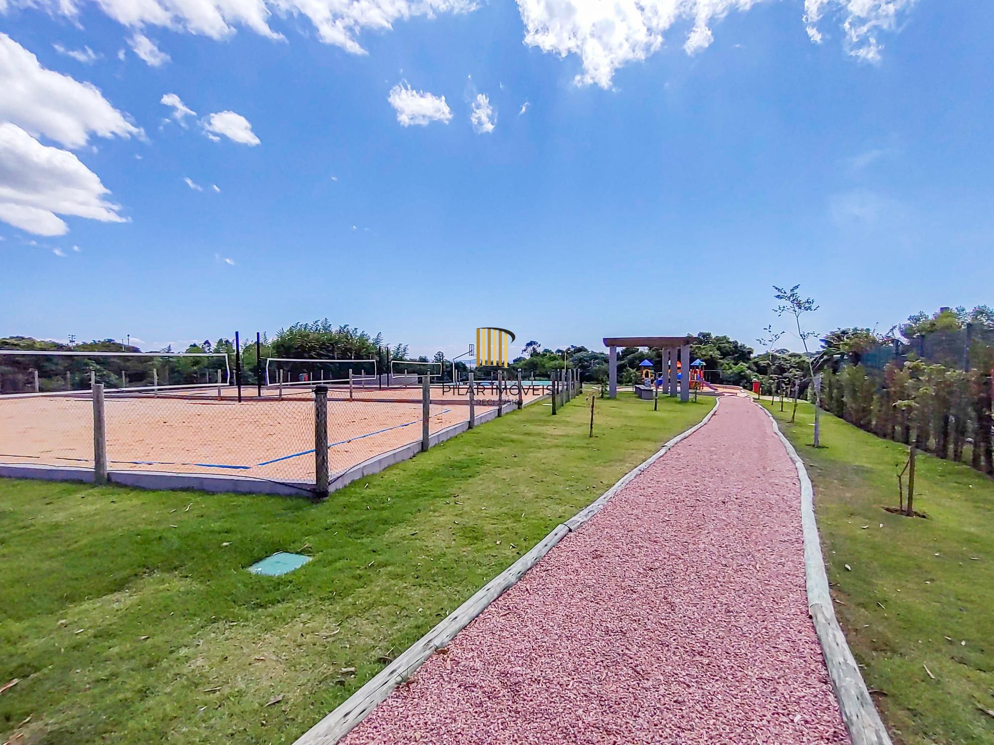 Casa térrea em condomínio na Estrada das Três Meninas – Alphaville