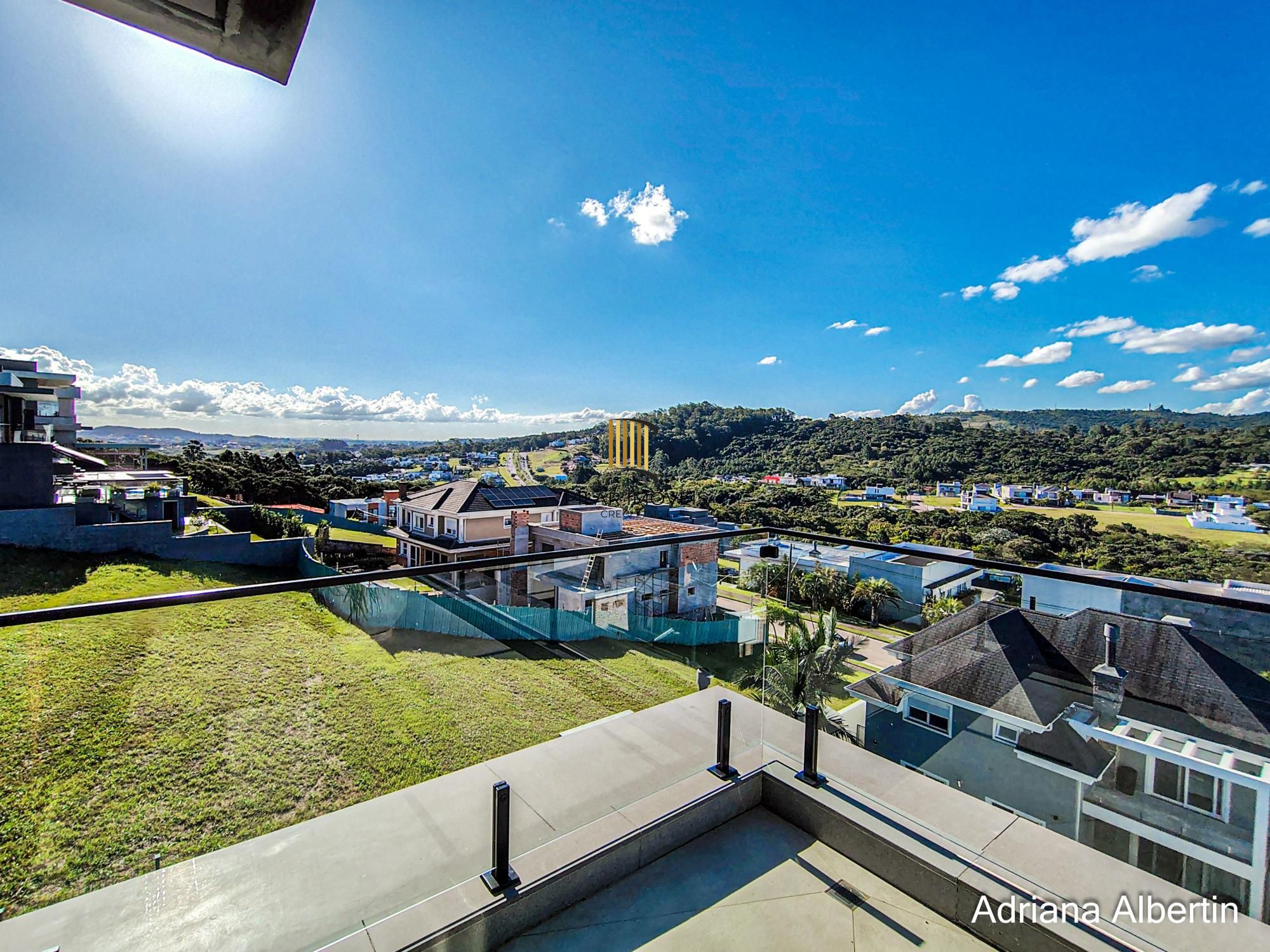 Casa com 4 suítes e escritório - Alphaville Porto Alegre