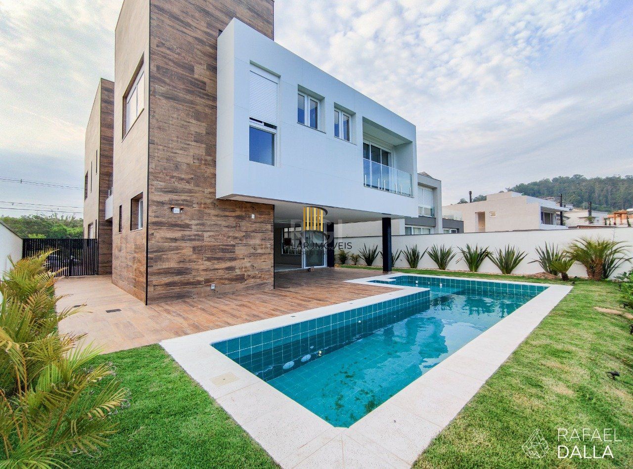 Casa Condominio para Venda - 440m², 4 dormitórios, sendo 4 suites, 4 vagas - Alphaville