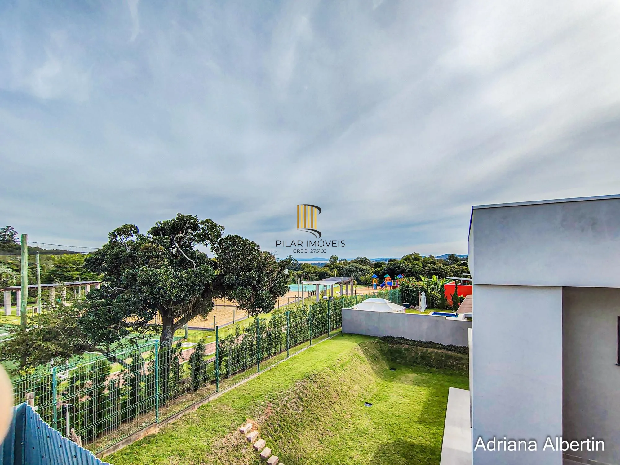 Xasa com 400m² - 3 suites - Alphaville Porto Alegre