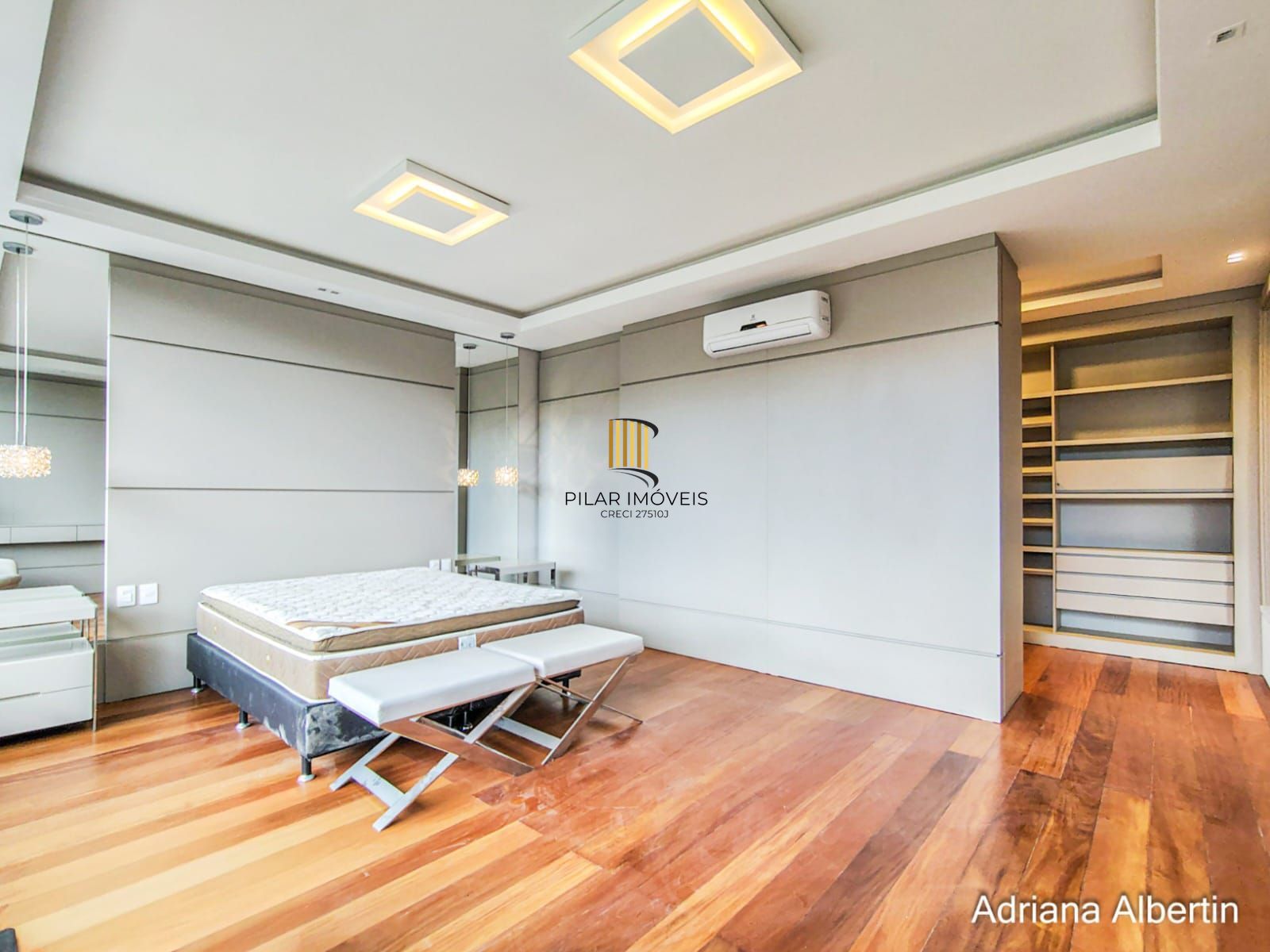 Casa com 400m² e 4 suítes