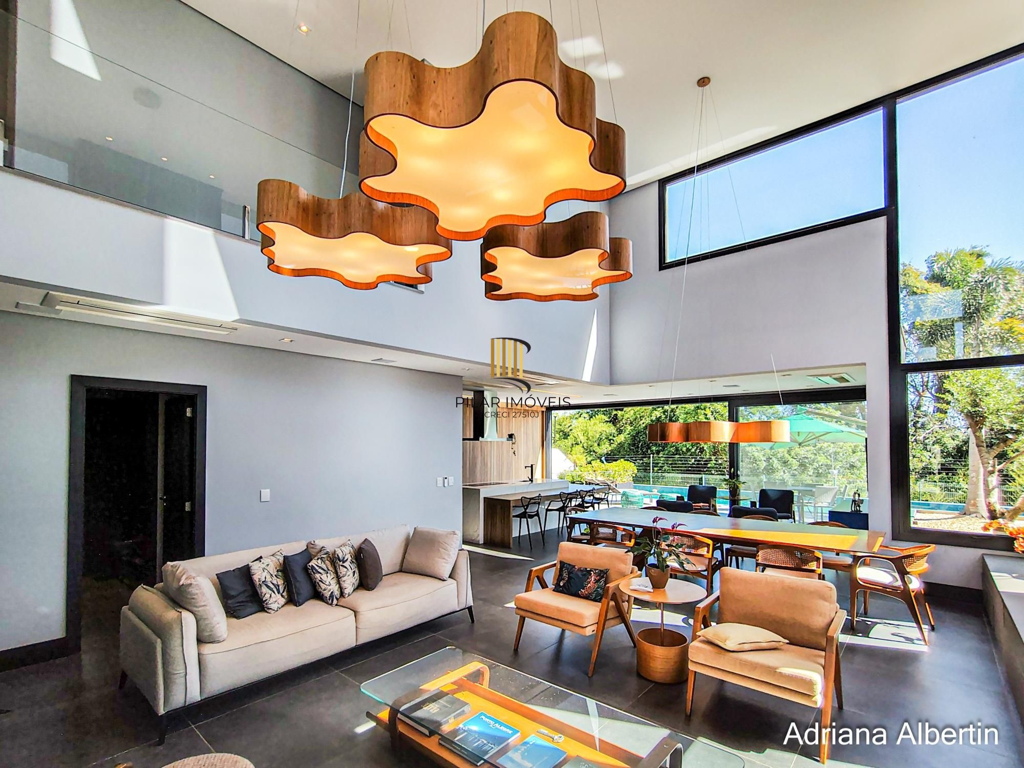 Casa de Condomínio 3 dormitórios no bairro Alphaville