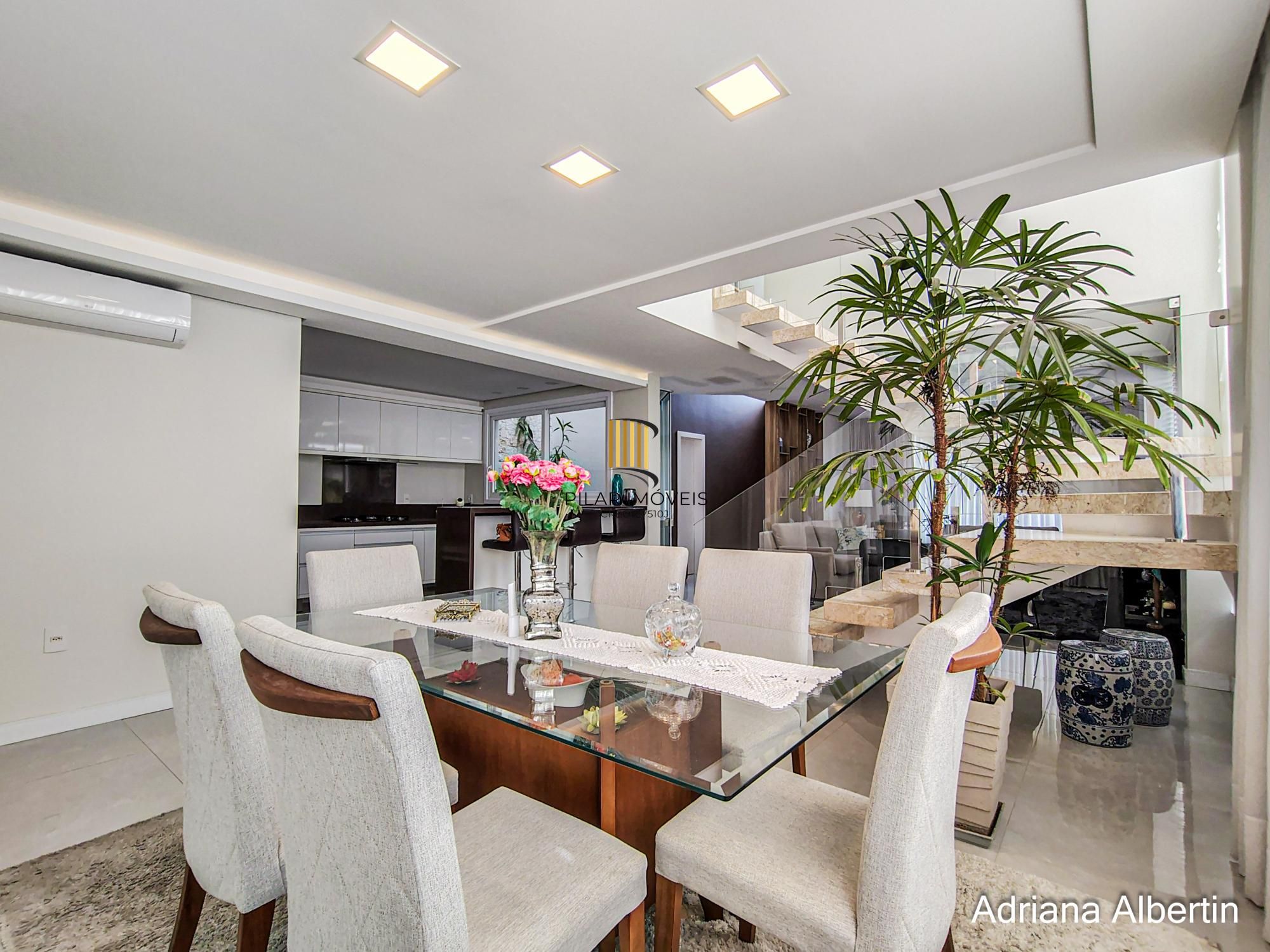 ALPHAVILLE PORTO ALEGRE | CASA COM FUNDOS PARA APP E ÁREA EXTERNA COMPLETA