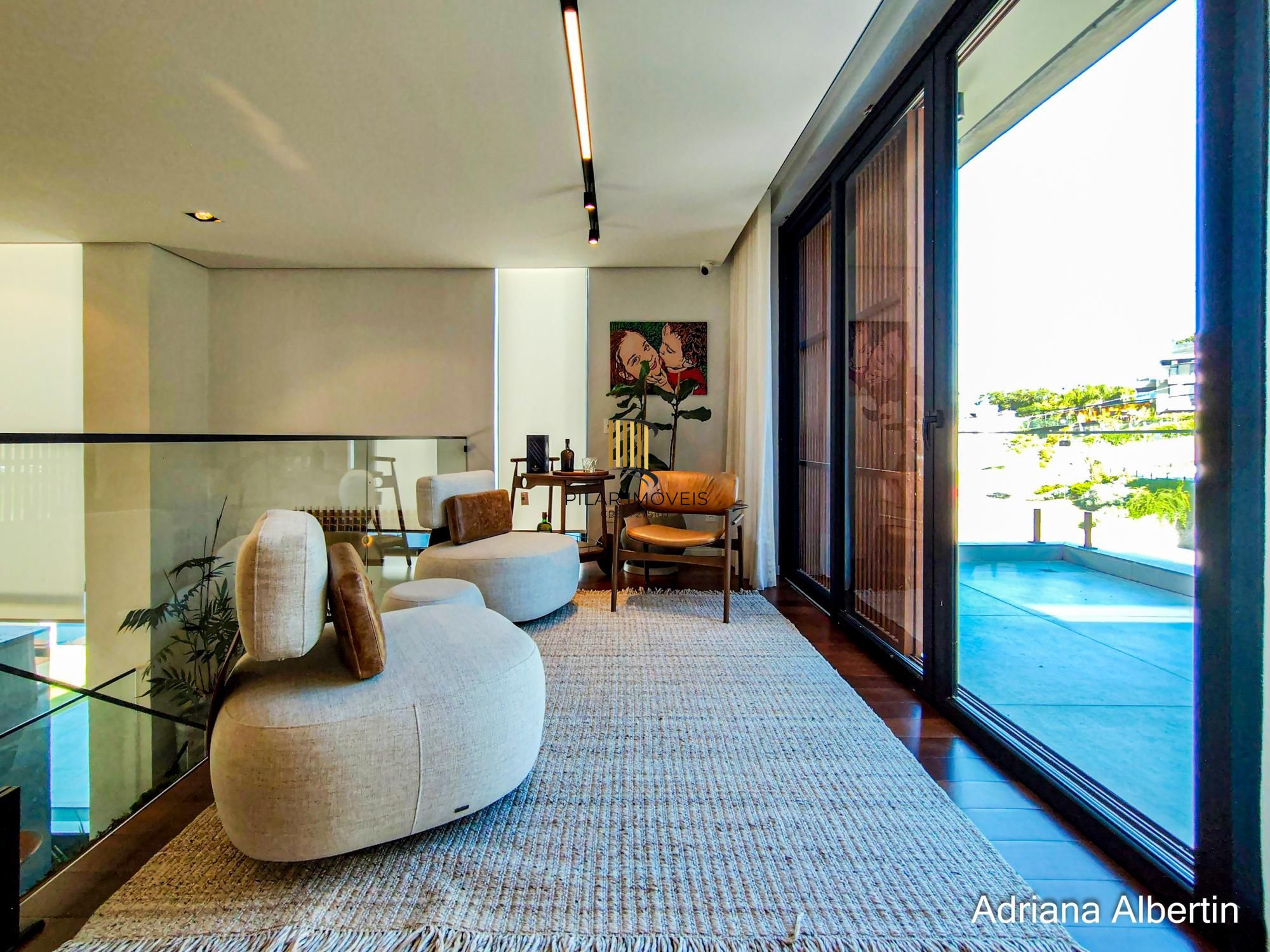 Casa com 4 suítes e escritório - Alphaville Porto Alegre