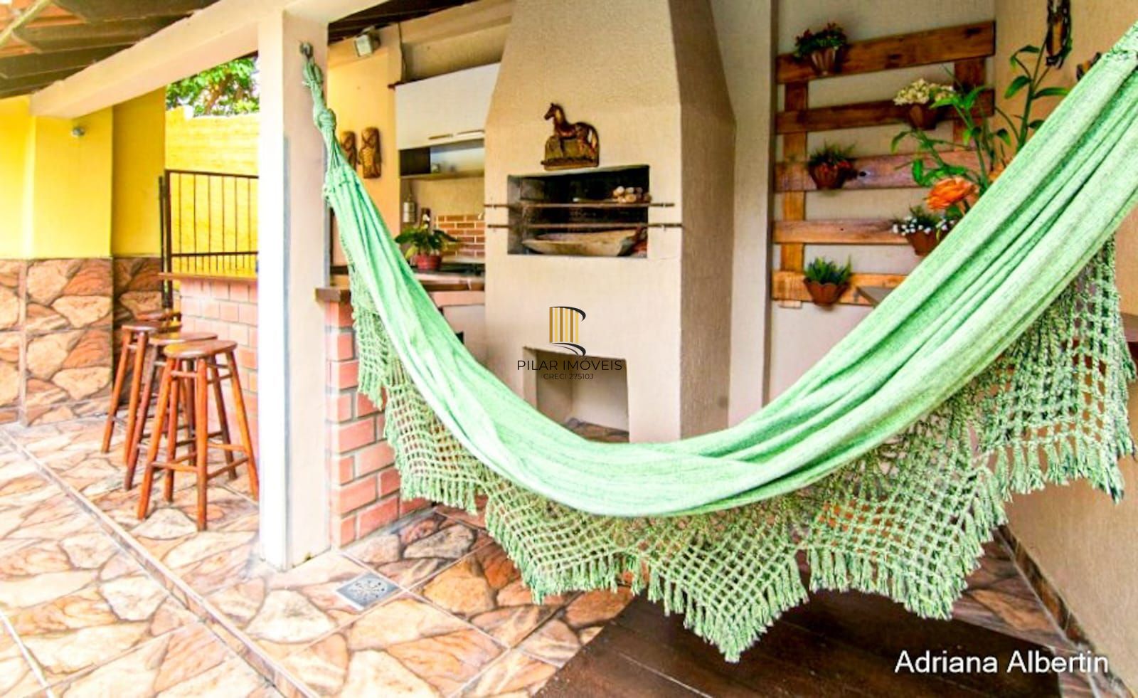 **Maravilhosa Casa Residencial no Partenon, Porto Alegre, Rio Grande do Sul!**