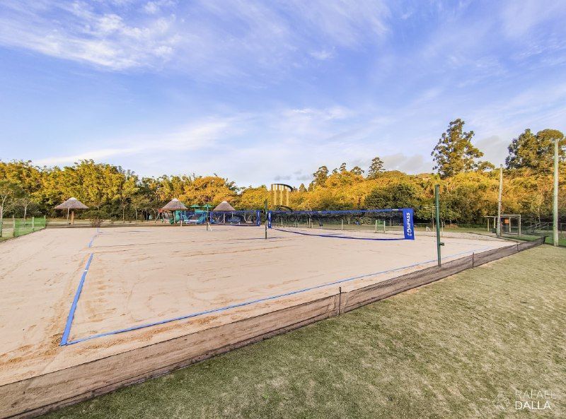 Terreno 561m² em Alphaville Porto Alegre – Condomínio Completo