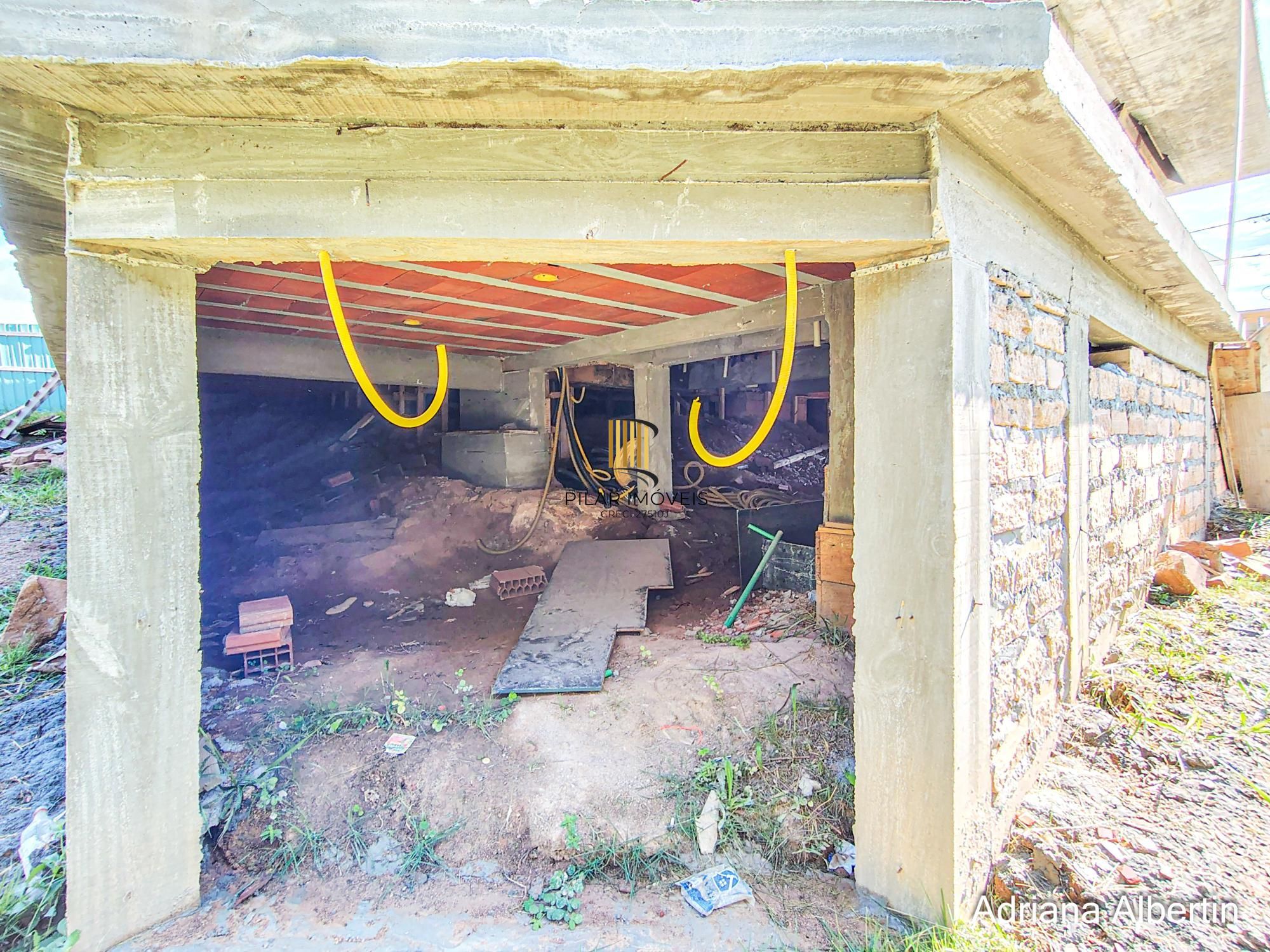 Casa térrea em condomínio na Estrada das Três Meninas – Alphaville