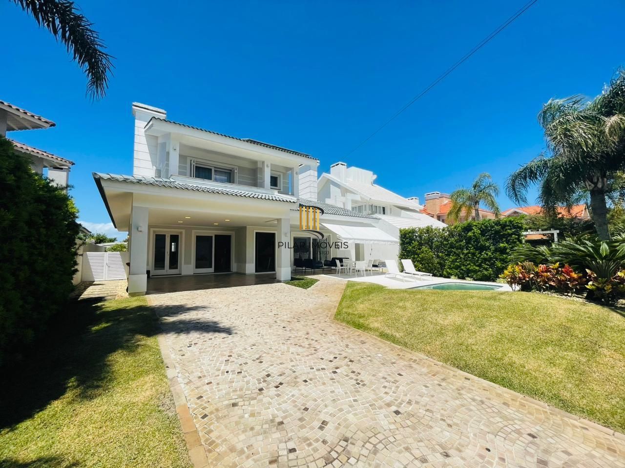 Casa de Condomínio 5 dormitórios no bairro Maristela