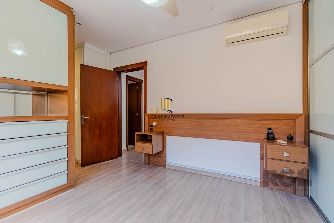 Casa de Condomínio 3 dormitórios no bairro Tristeza