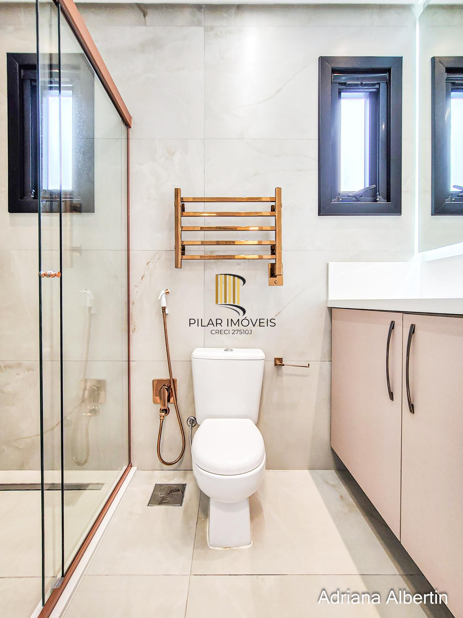 Casa 4 suites AlpahaVille PoA