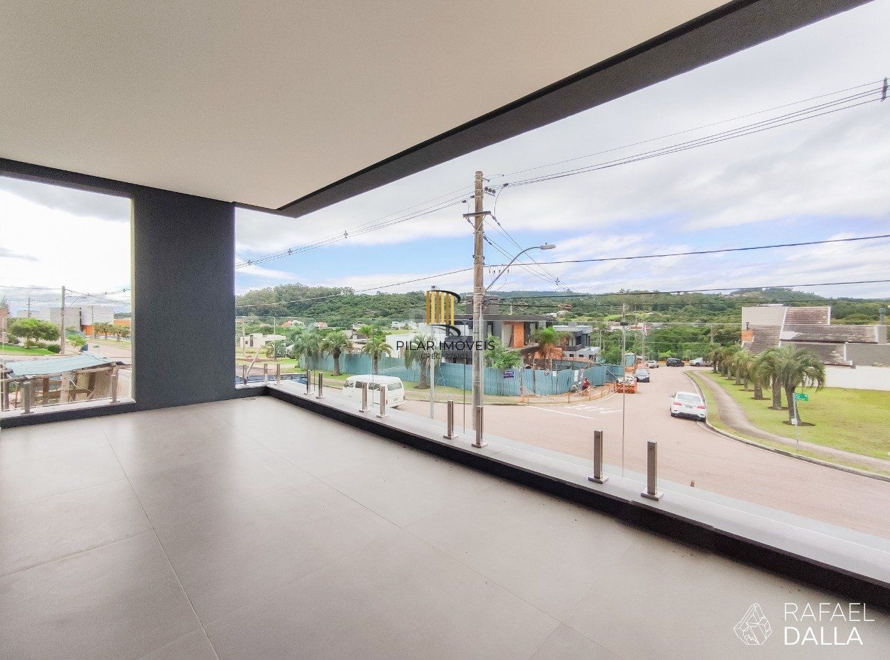 Casa Condominio para Venda - 357m², 4 dormitórios, sendo 4 suites, 4 vagas - Alphaville