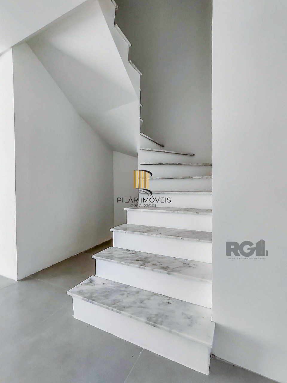 Casa Condominio 3 Dormitório(s) Bairro Campo Novo