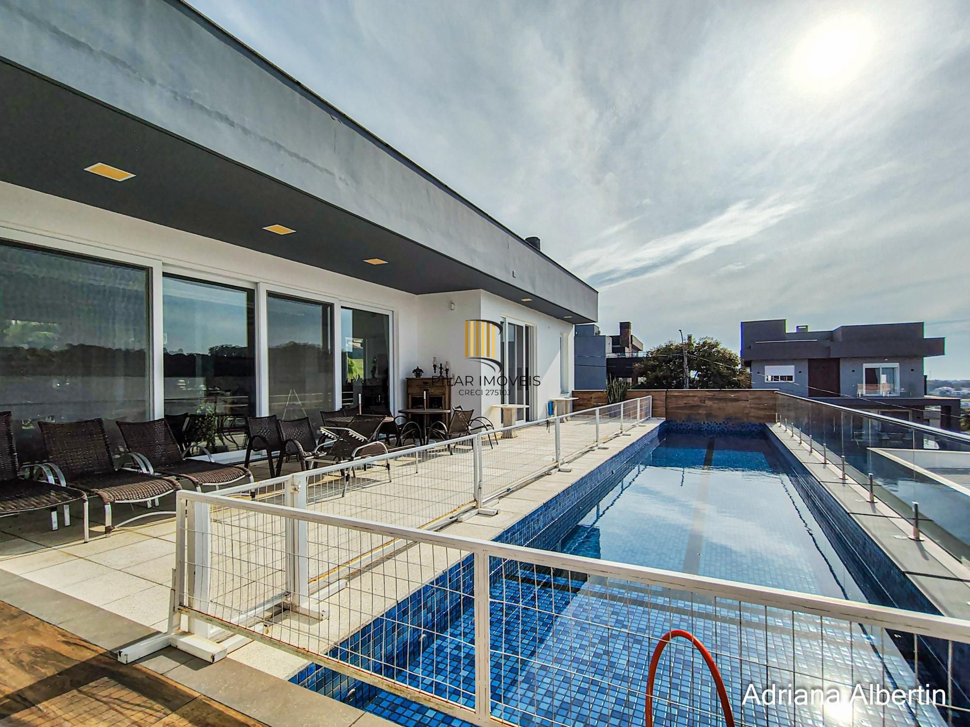 Casa com 660m² no Alphaville Porto Alegre para quem quer espaço, vista e personalidade — sem cair no padrão genérico