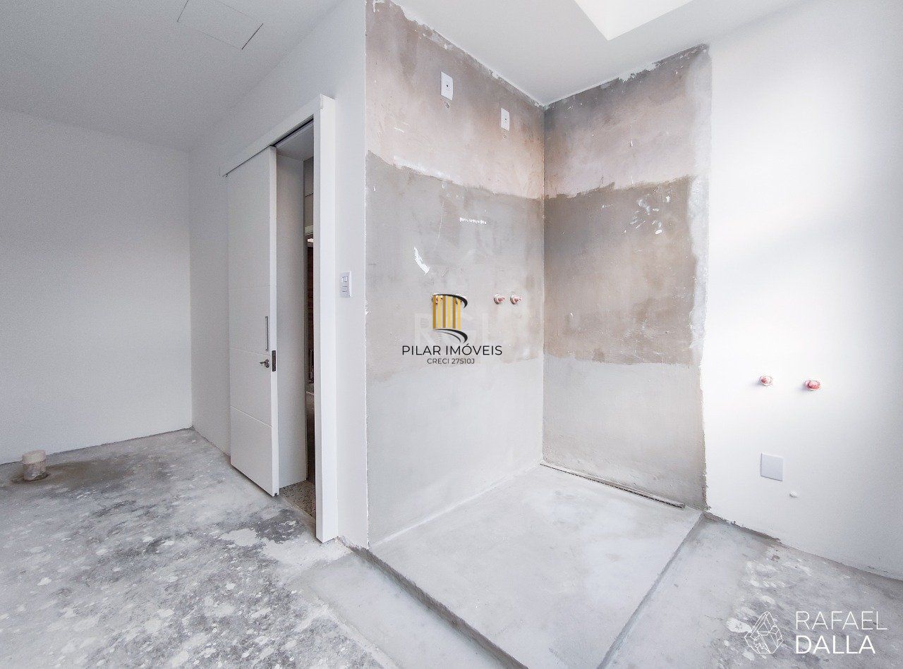 Casa Condominio para Venda - 440m², 4 dormitórios, sendo 4 suites, 4 vagas - Alphaville