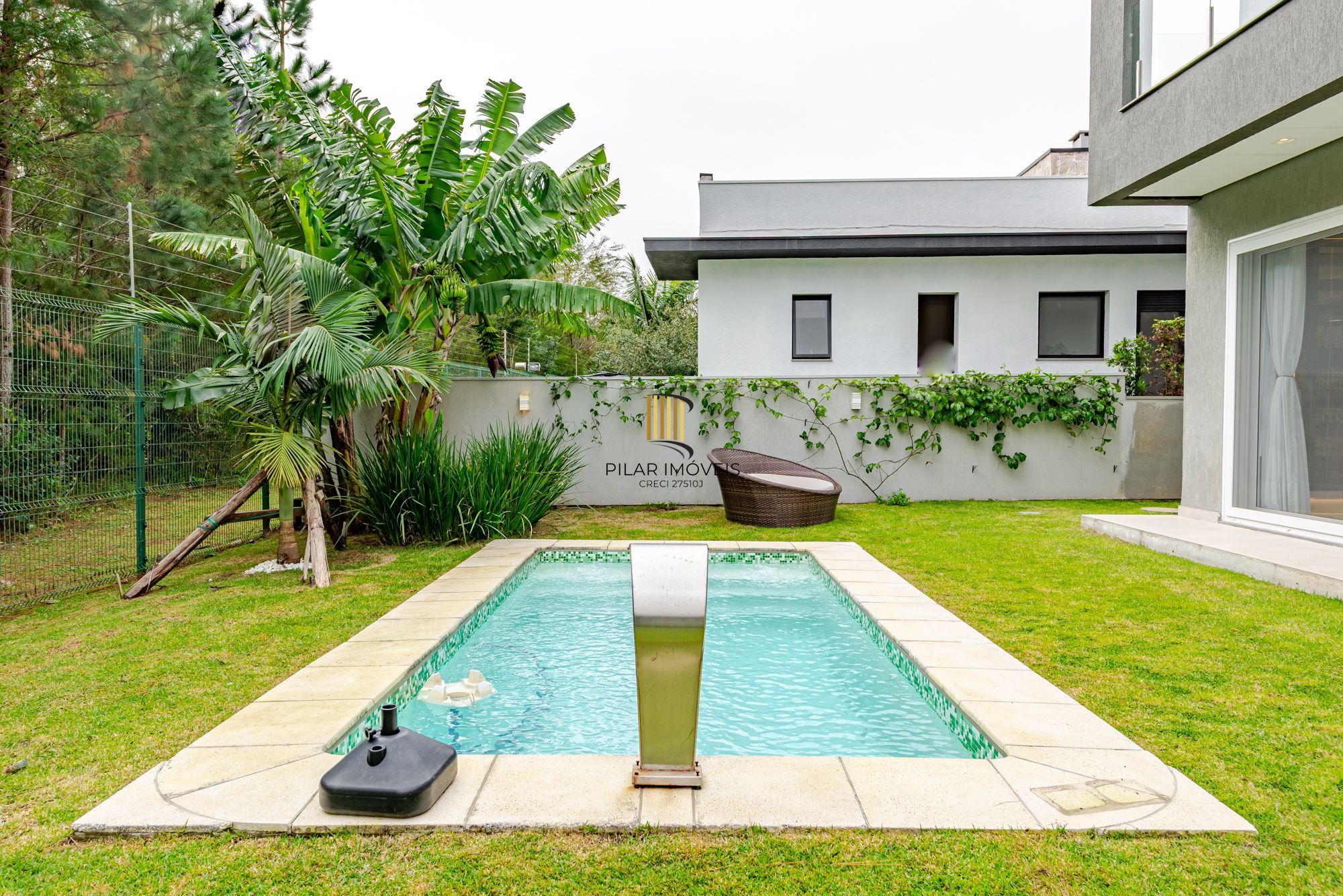 Casa em condomínio 4 suítes AlphaVille