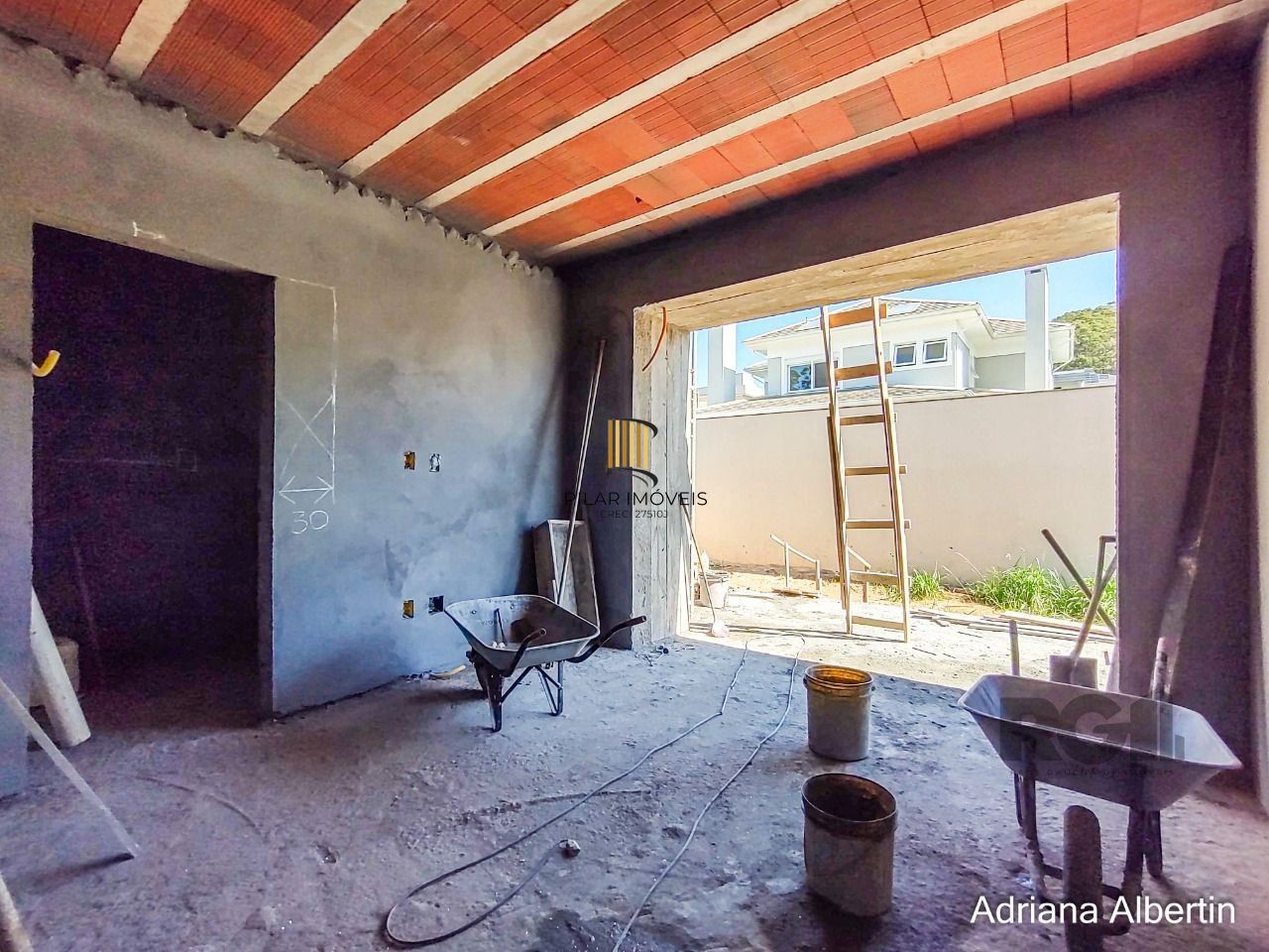 Residência em condomínio fechado