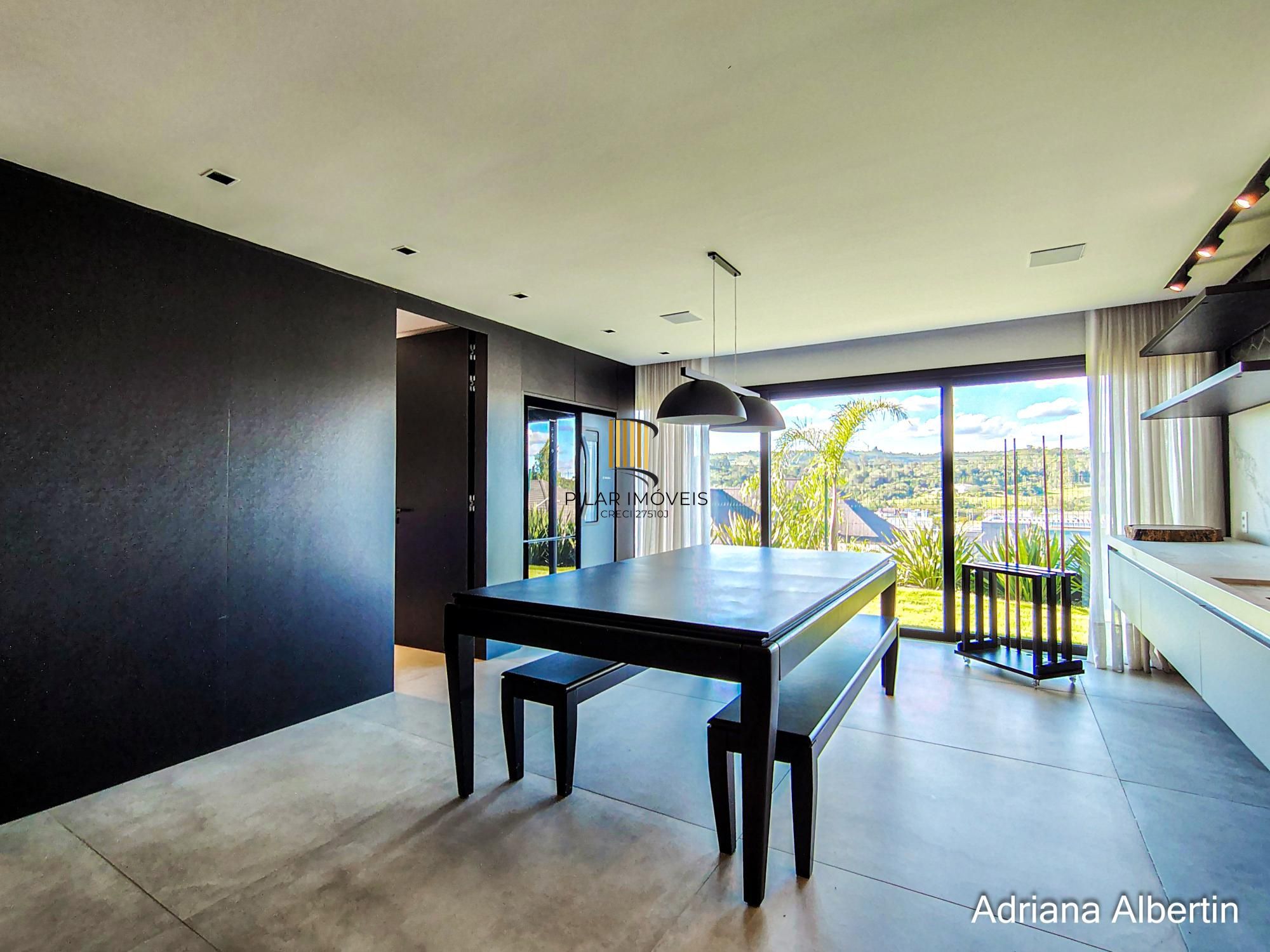 Casa com 4 suítes e escritório - Alphaville Porto Alegre