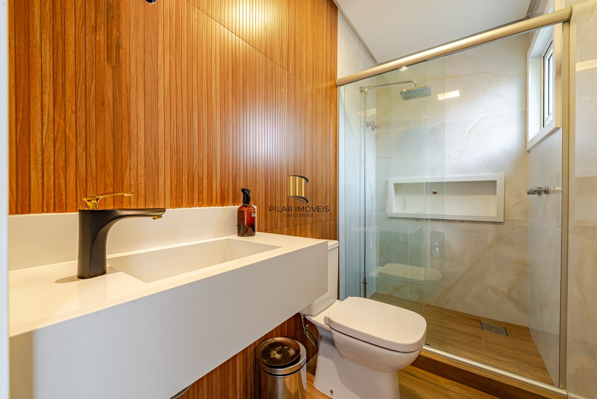 Casa em condomínio 4 suítes AlphaVille