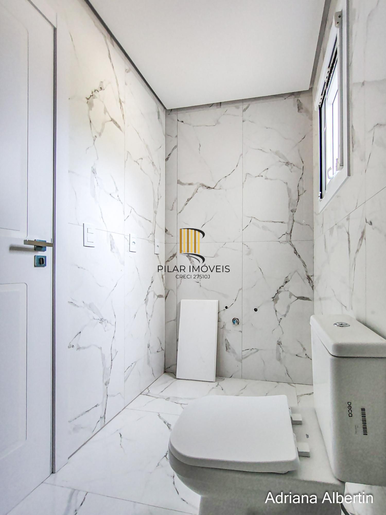 Casa Condominio para Venda - 292m², 4 dormitórios, sendo 4 suites, 2 vagas - Alphaville