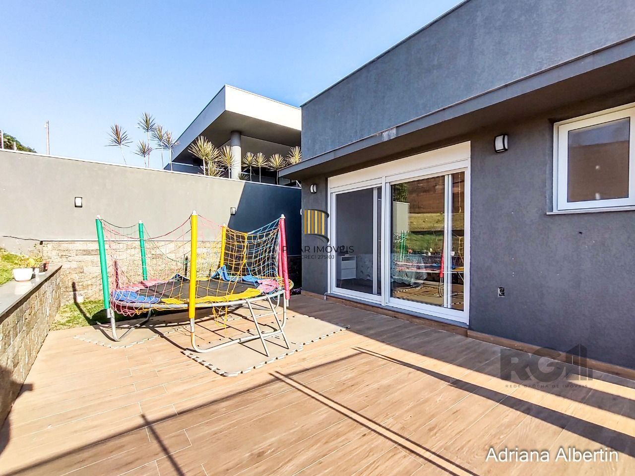Casa Condominio para Venda - 287.21m², 3 dormitórios, sendo 3 suites, 2 vagas - Alphaville