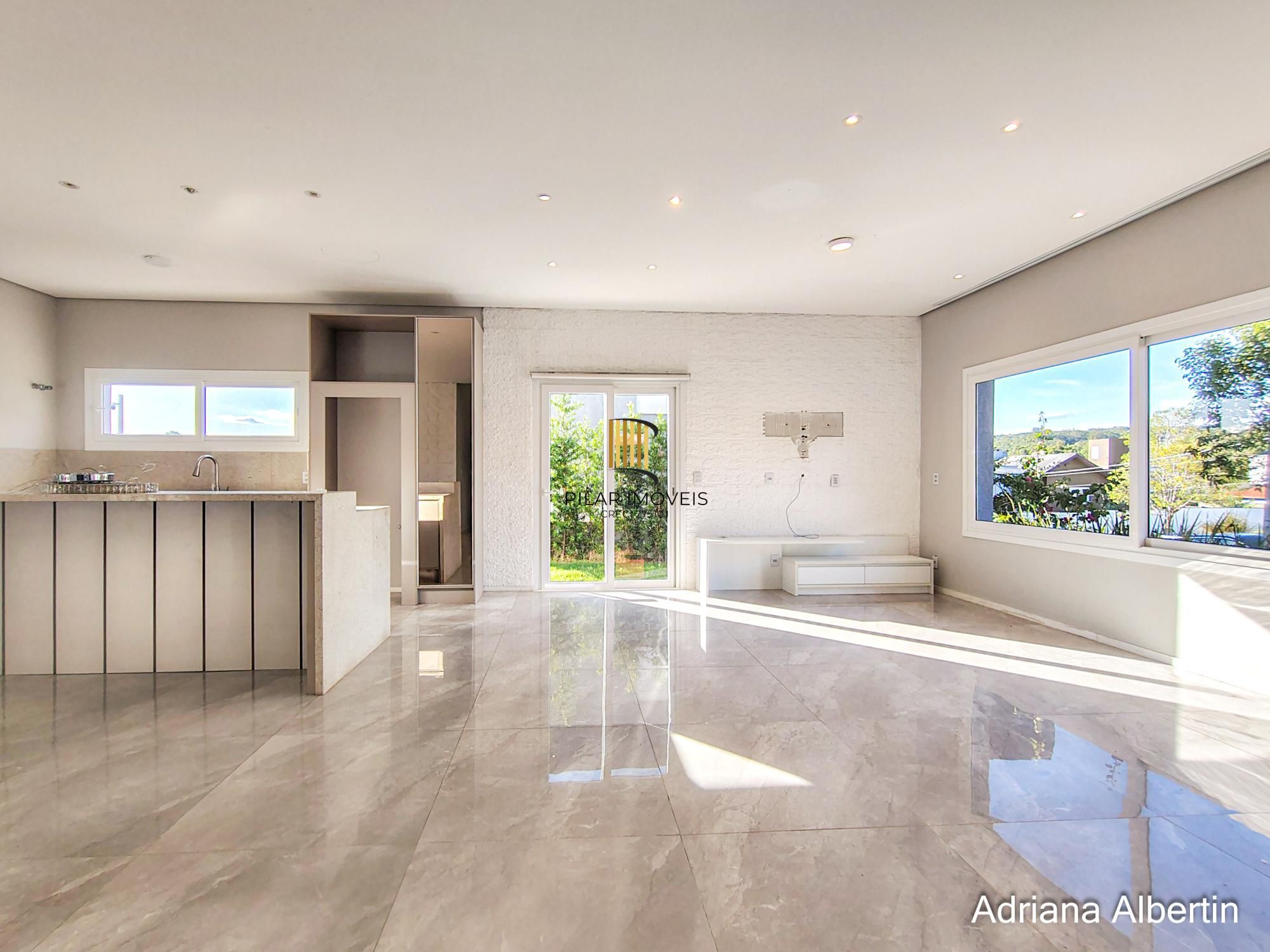 Casa de Condomínio 3 dormitórios no bairro Alphaville