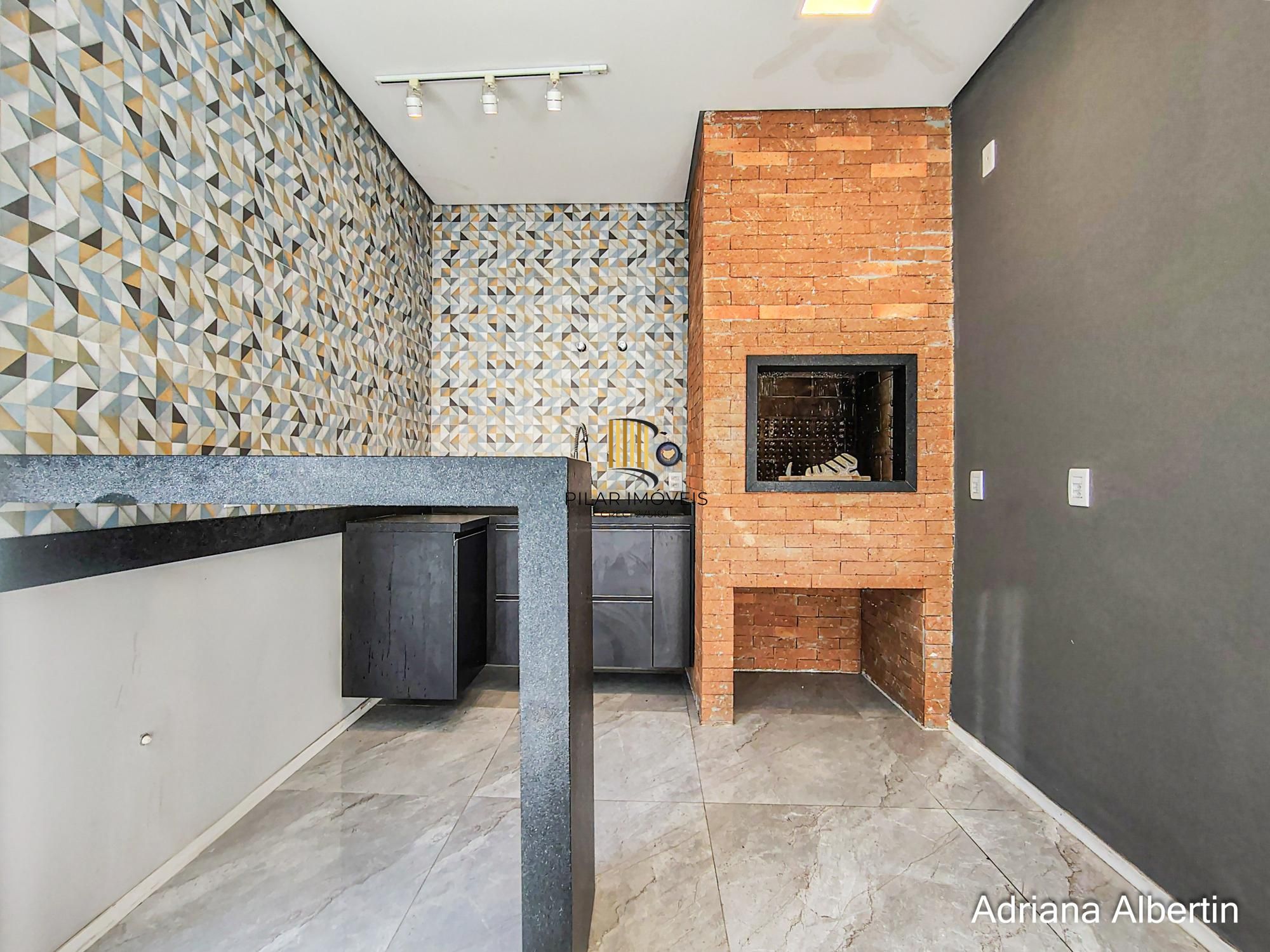 Casa de Condomínio 3 dormitórios no bairro Alphaville