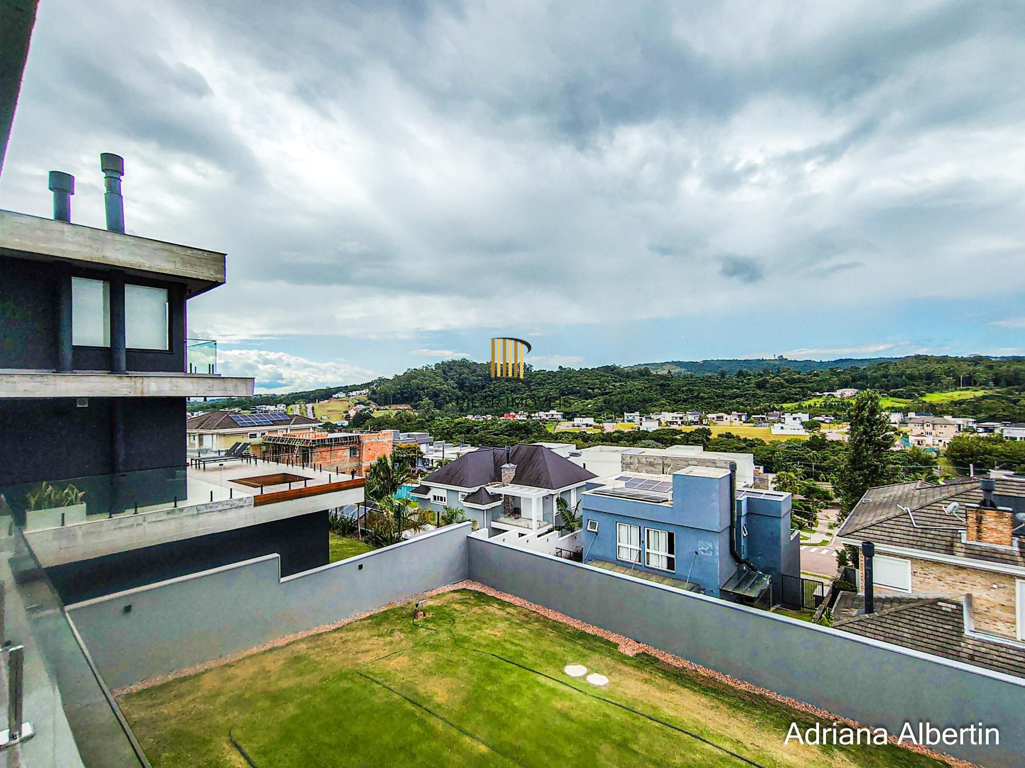 Casa Condominio 3 Dormitório(s) Bairro Alphaville