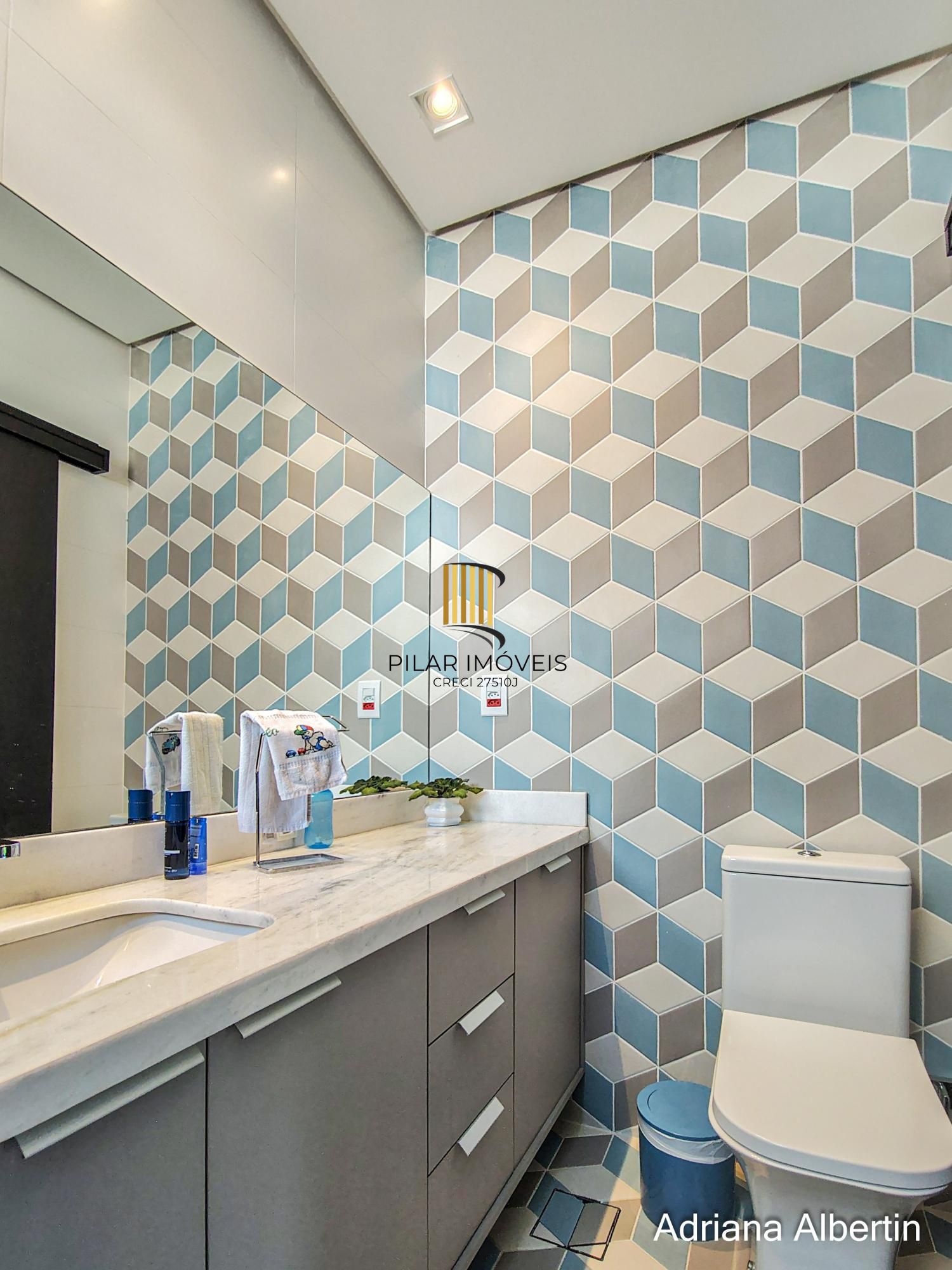 Casa de Condomínio 3 dormitórios no bairro Alphaville