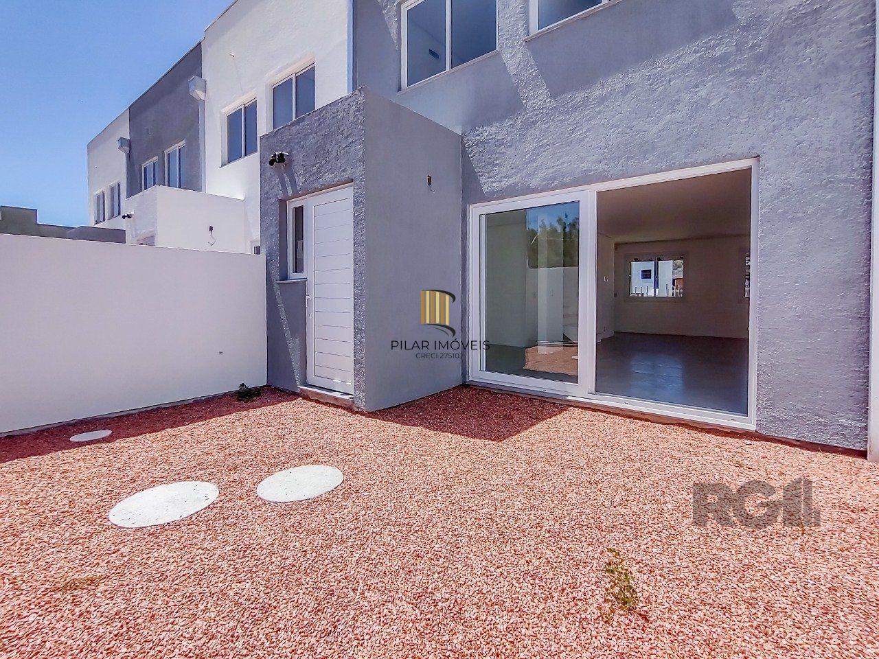 Casa Condominio 3 Dormitório(s) Bairro Campo Novo