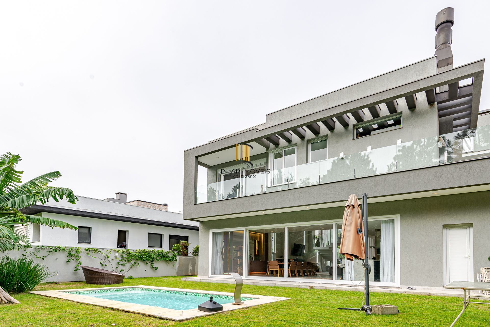 Casa em condomínio 4 suítes AlphaVille