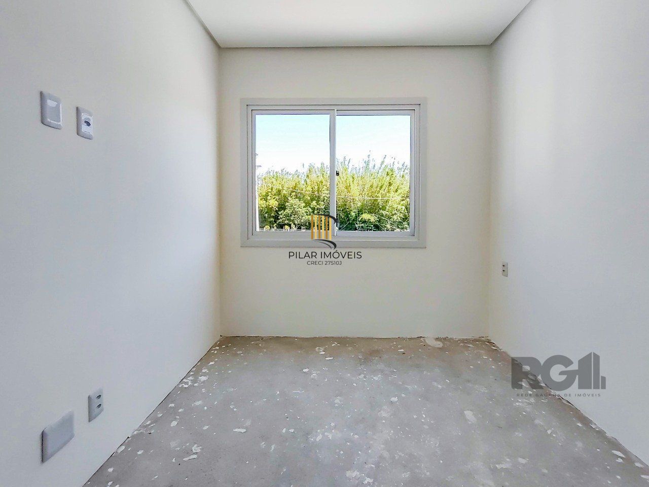 Casa Condominio 3 Dormitório(s) Bairro Campo Novo