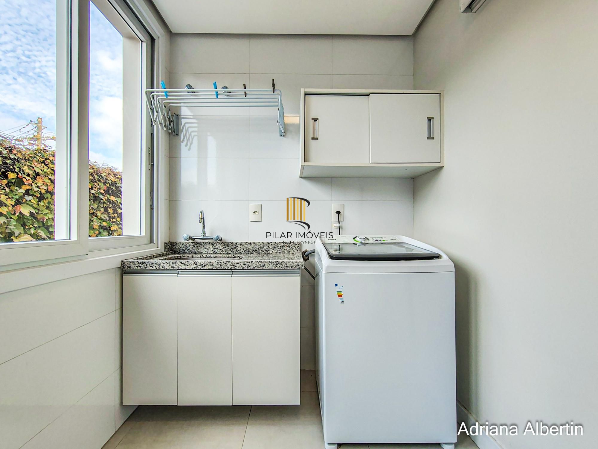 ALPHAVILLE PORTO ALEGRE | CASA COM FUNDOS PARA APP E ÁREA EXTERNA COMPLETA