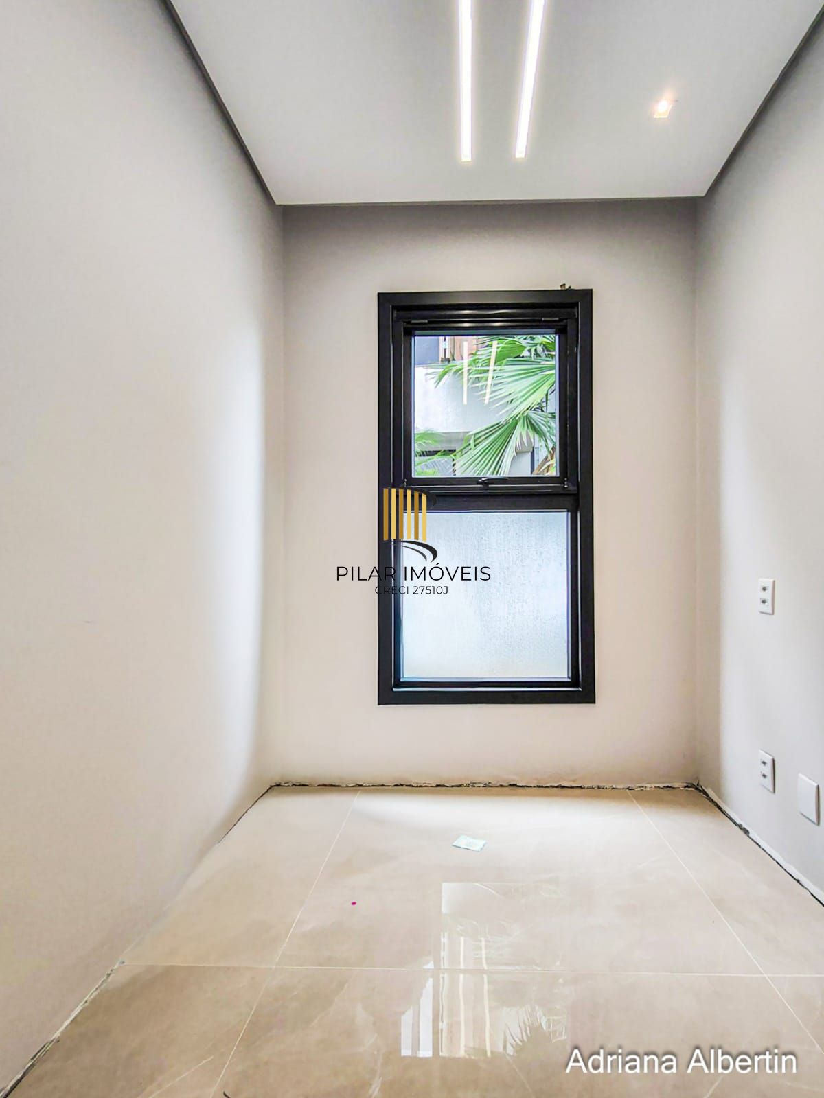 Casa 4 suites AlpahaVille PoA