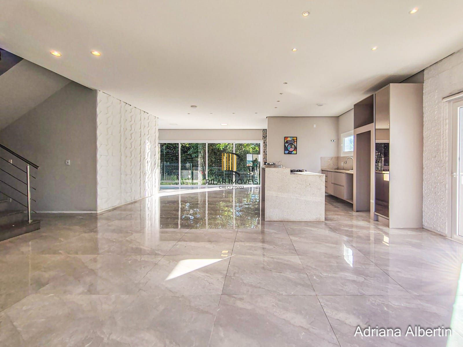 Casa de Condomínio 3 dormitórios no bairro Alphaville