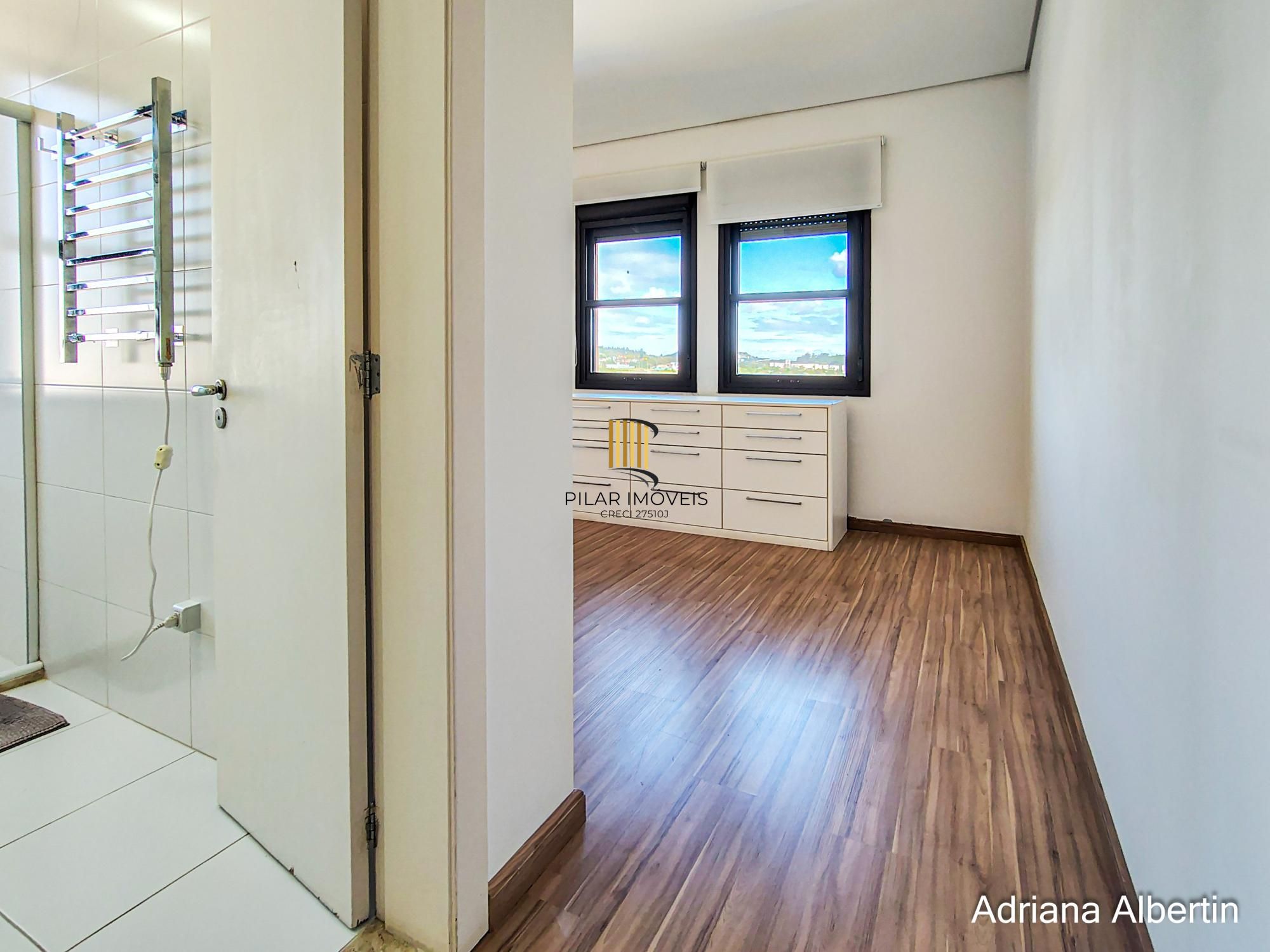Casa Condominio 4 Dormitório(s) Bairro Vila Nova